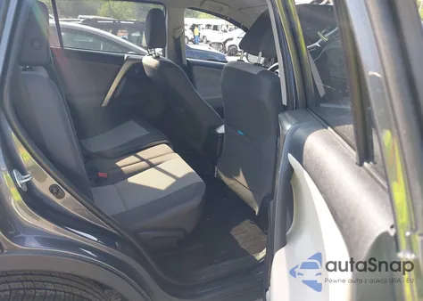 2015 Toyota Rav4 Le z USA, uszkodzony, nr VIN 2T3BFREVXFW241231